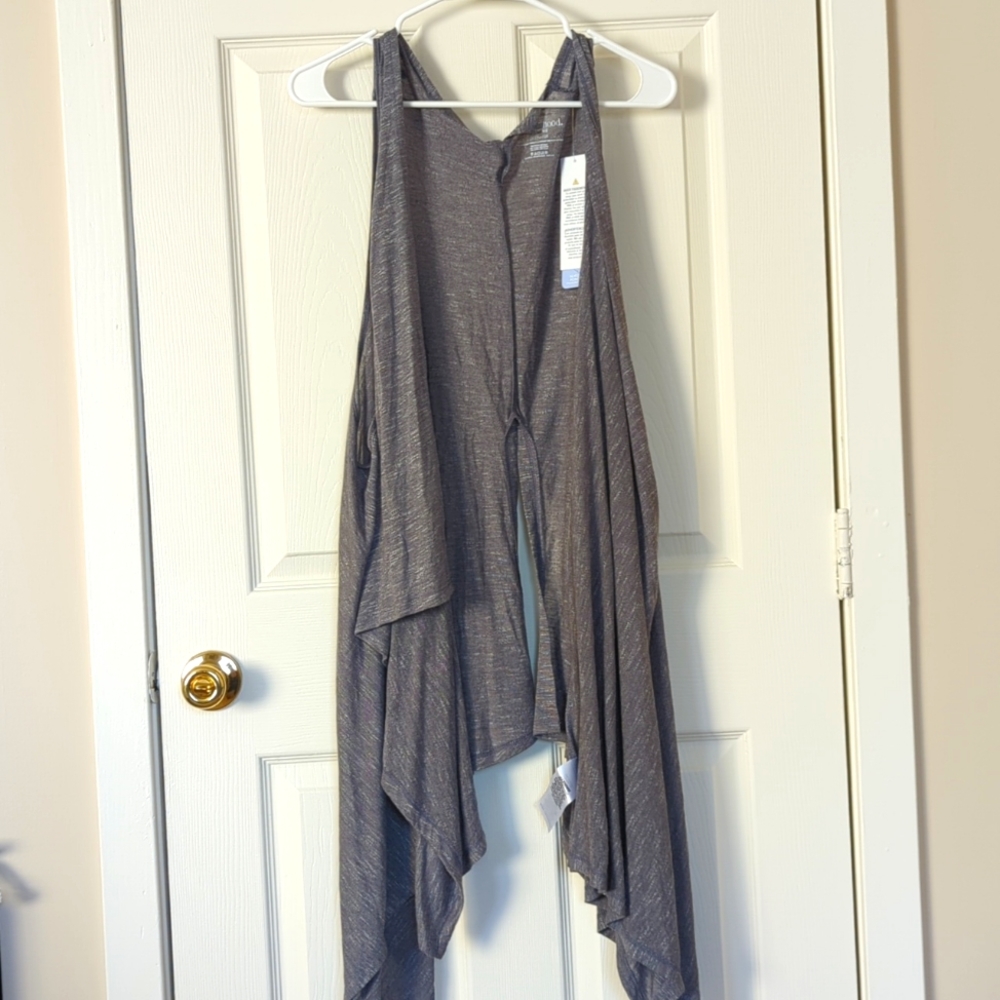 Motherhood Nursing Cover/Vest/Poncho
